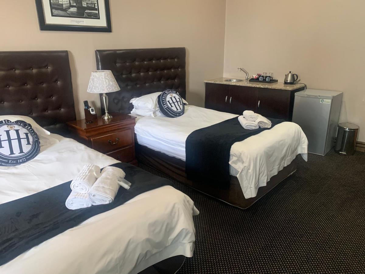 Halfway House Hotel Кимбърли Екстериор снимка