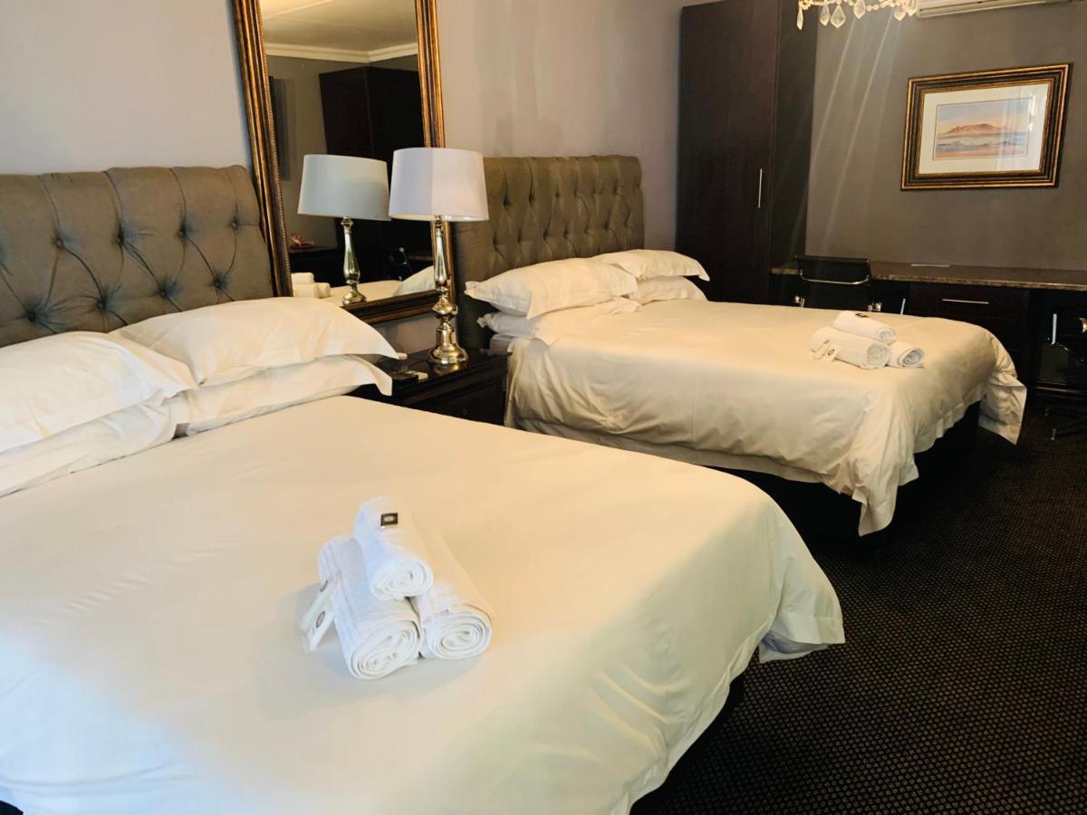 Halfway House Hotel Кимбърли Екстериор снимка