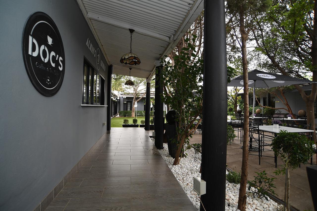 Halfway House Hotel Кимбърли Екстериор снимка