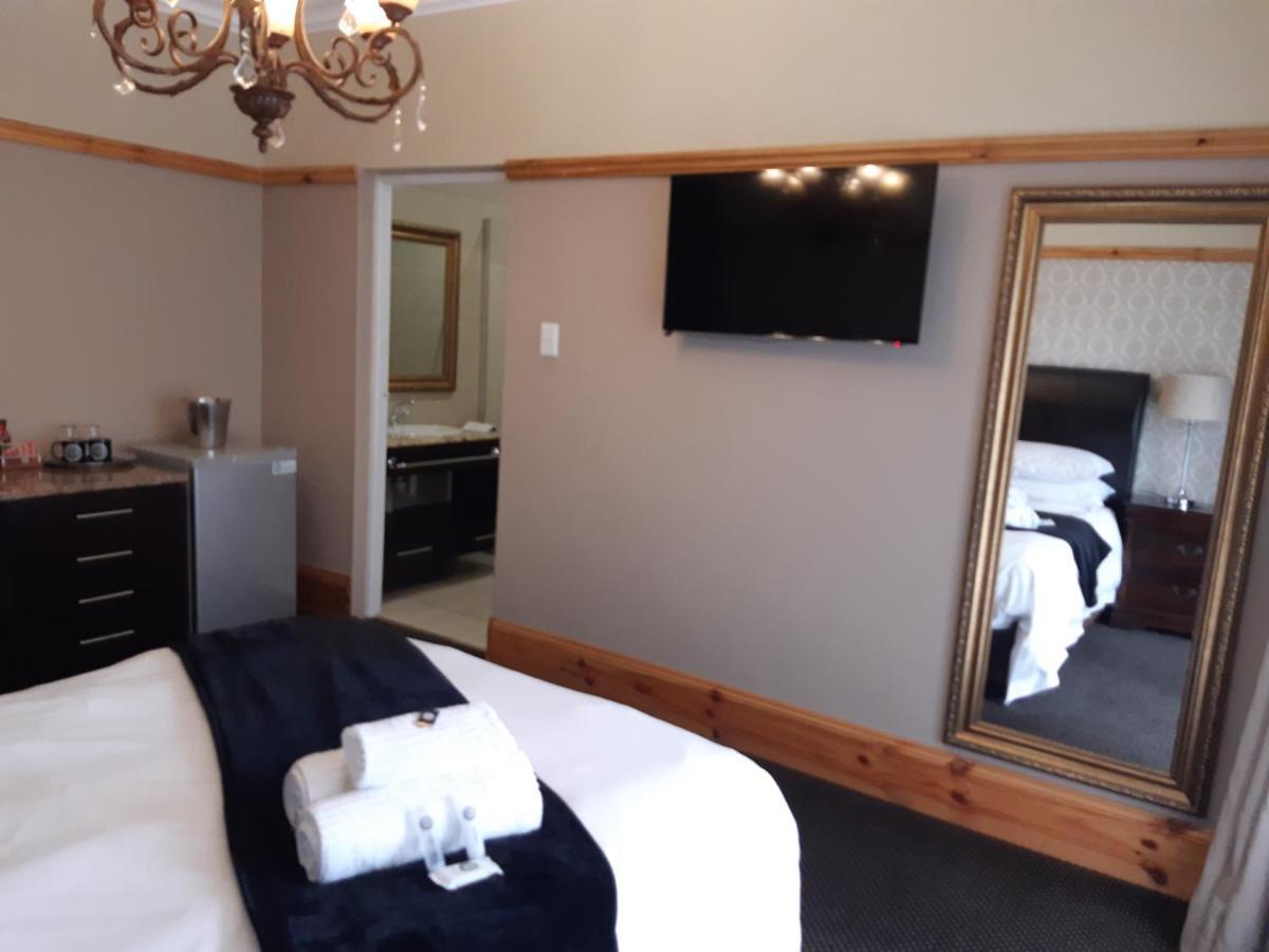 Halfway House Hotel Кимбърли Екстериор снимка